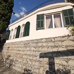 Hébergement de vacances Summer House *