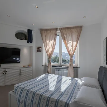 Summer House Tatil Evi