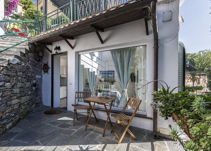 Summer House Nyaraló